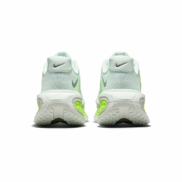Nike Vomero Premium Barely Green